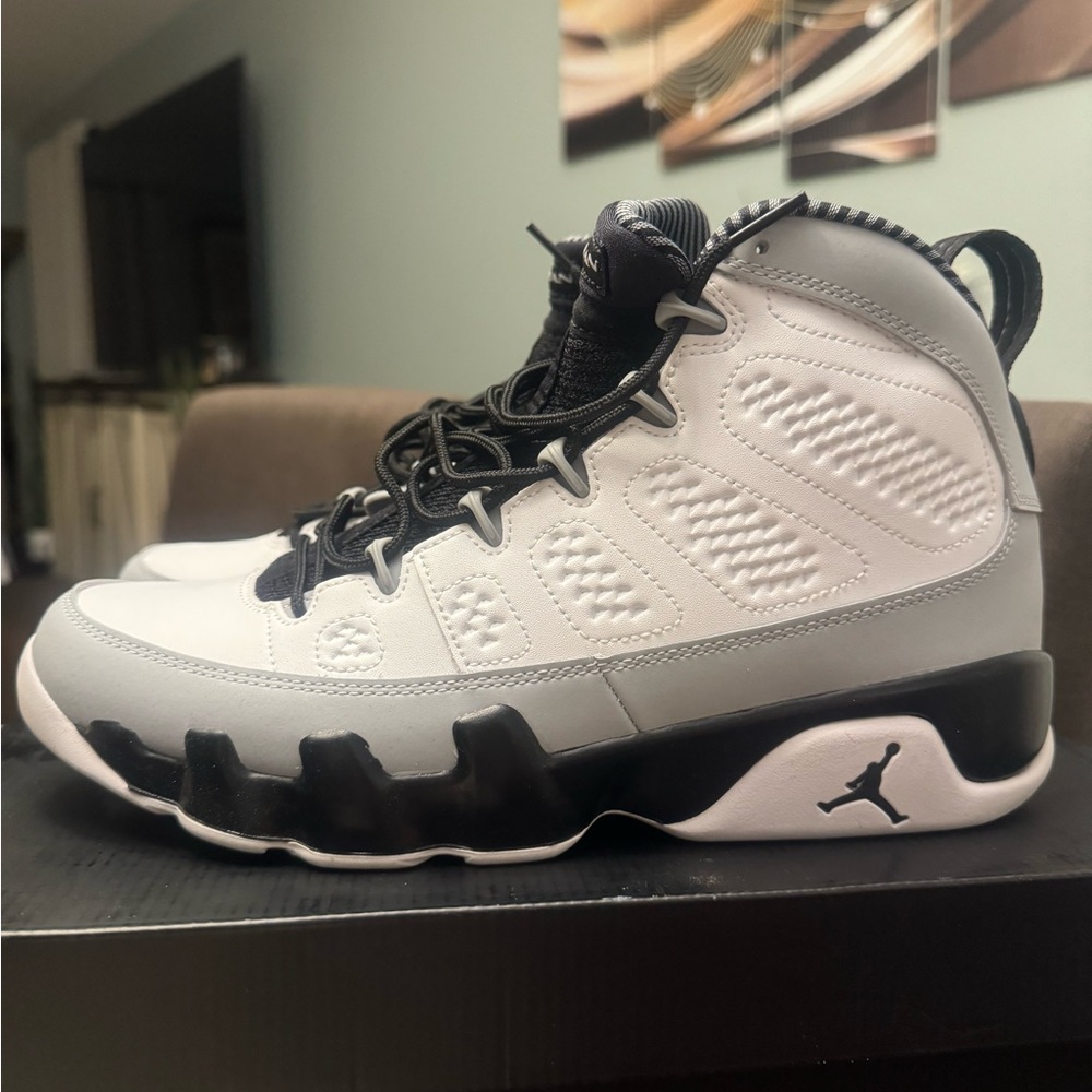 AIR JORDAN 9 RETRO